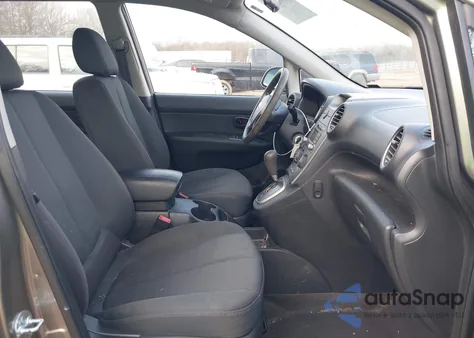 2009 Kia Rondo Lx z USA, uszkodzony, nr VIN KNAFG528697261639